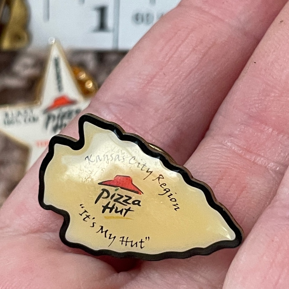 Pizza Hit‎ Pin Bundle - Picture 5 of 5